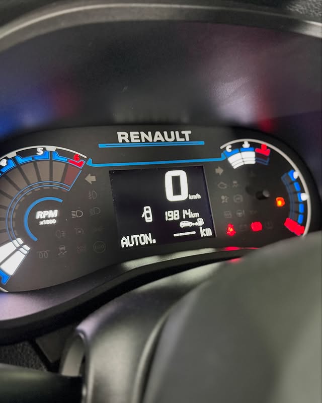 VENDIDO ✅ - Renault Kwid Zen 1.0 Flex Manual | 2024